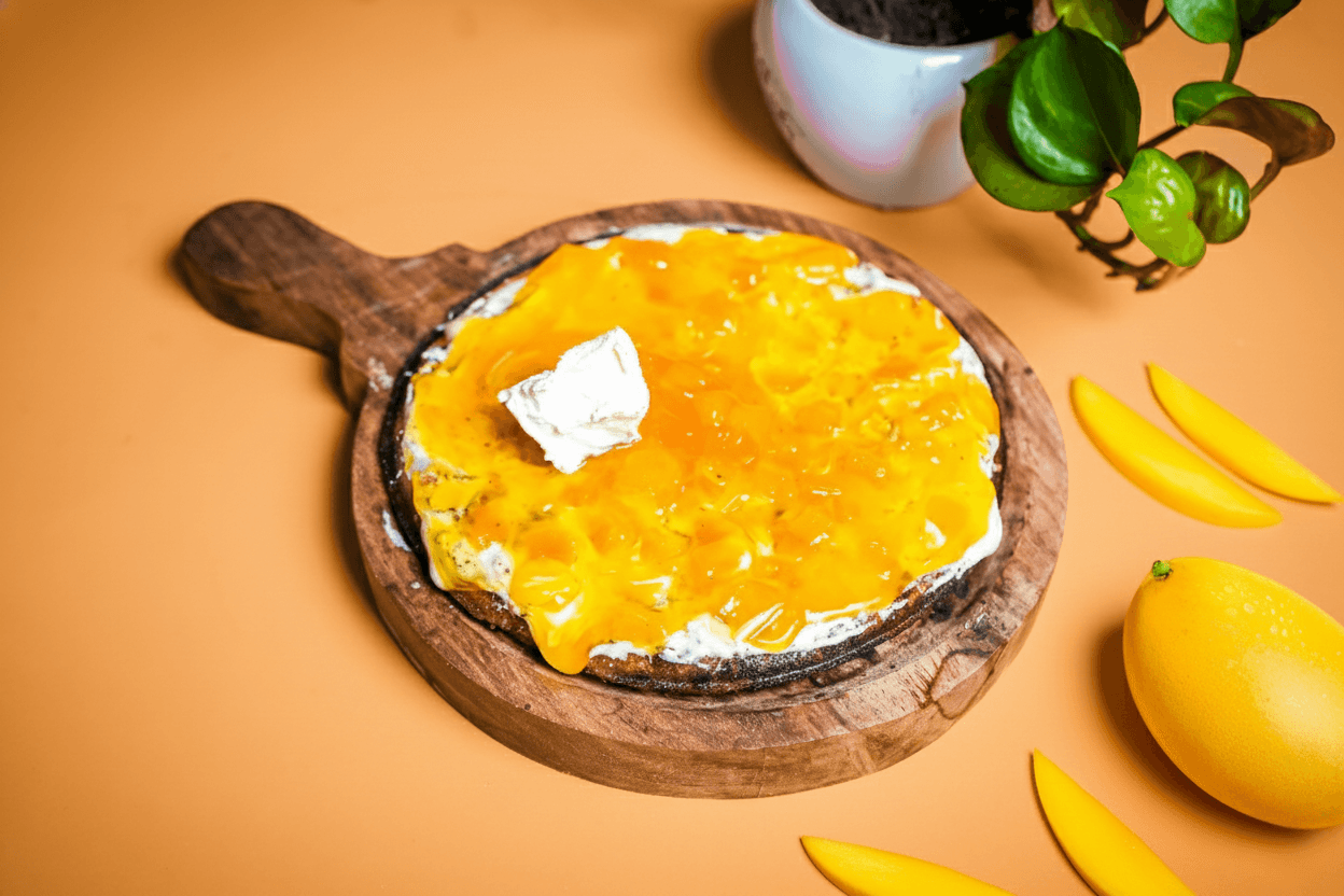 Mango Cheesecake Cake (Single)